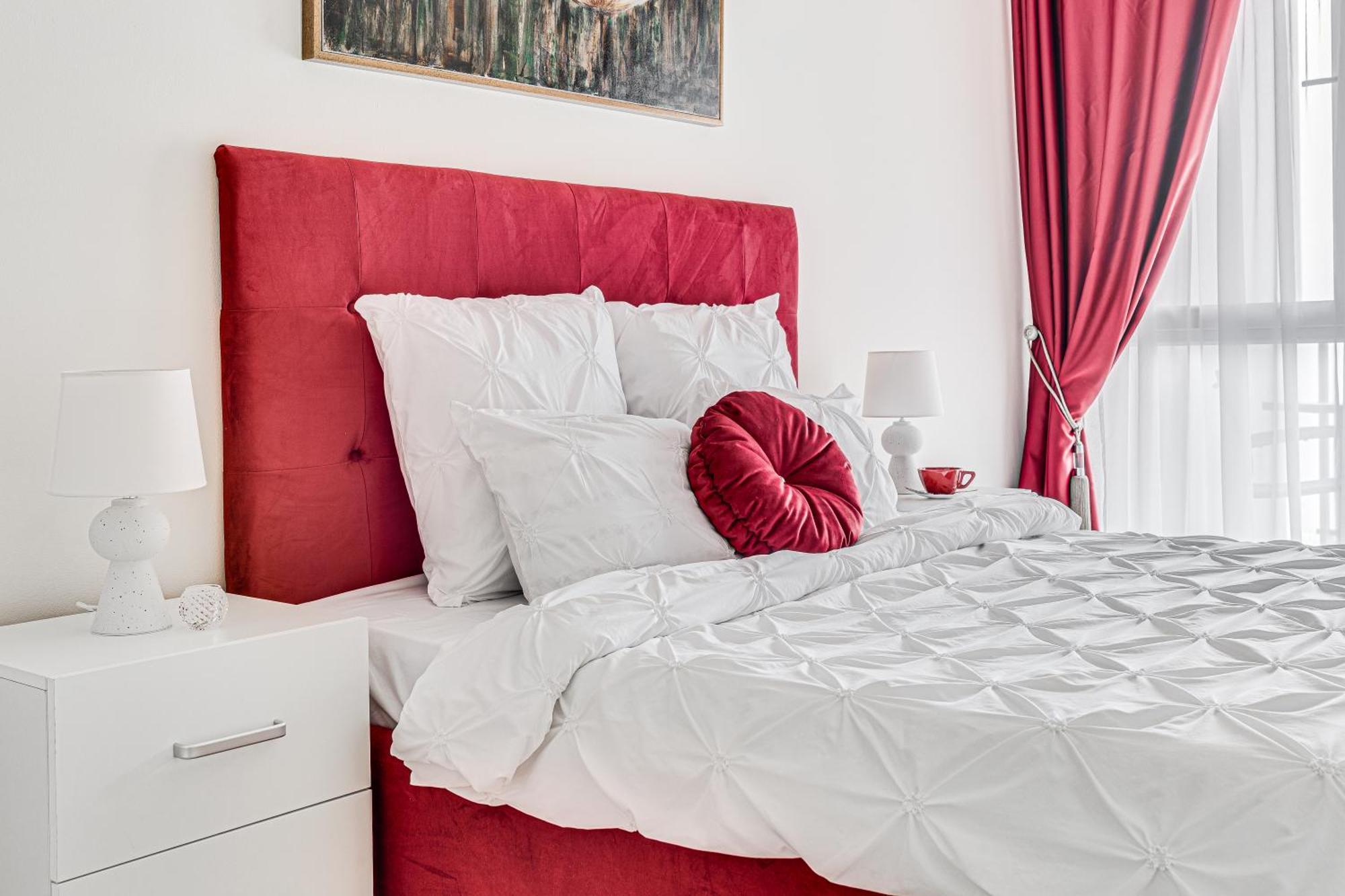 Ari - Ared Luxurious Apartments With Balcony & Free Parking Arad Exterior foto