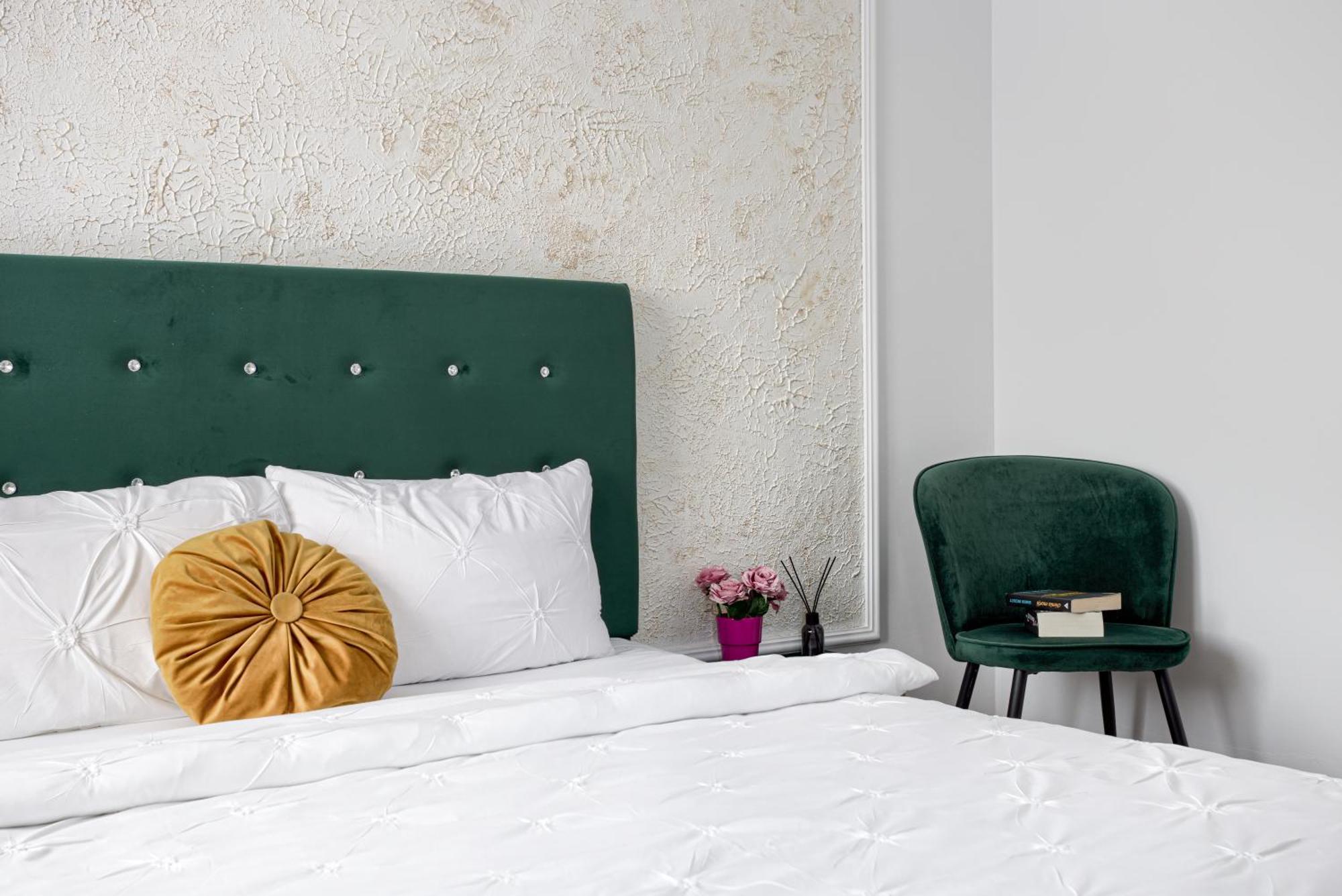 Ari - Ared Luxurious Apartments With Balcony & Free Parking Arad Exterior foto